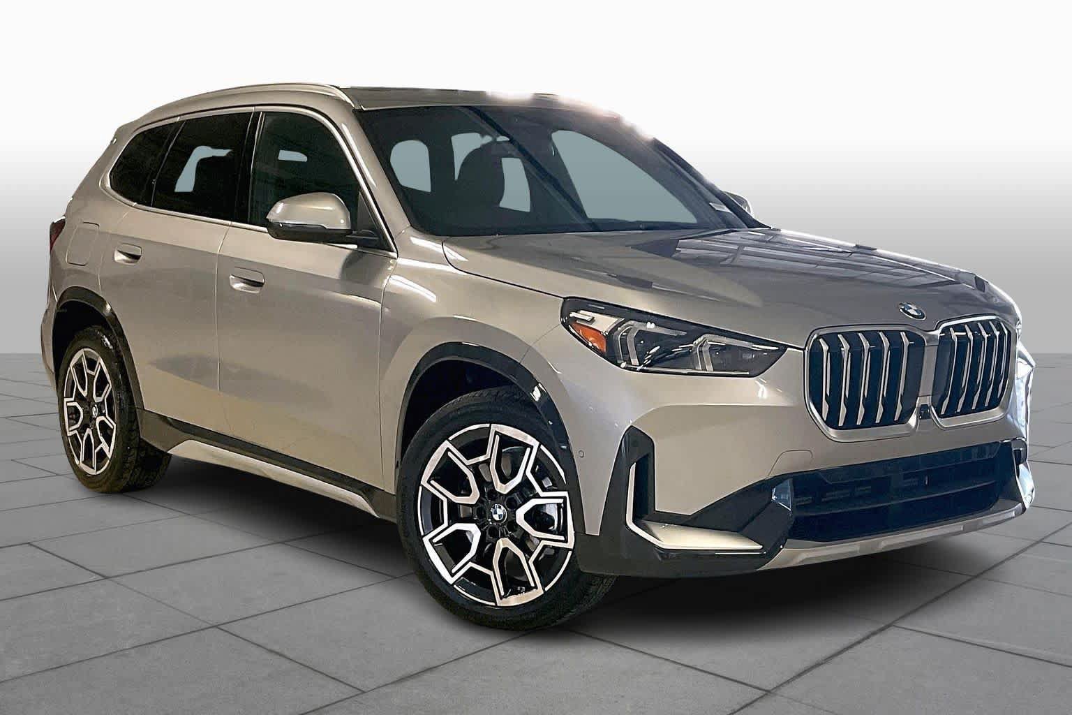 Used 2026 BMW X1 xDrive28i w/ Technology Package AWD/4WD image 2