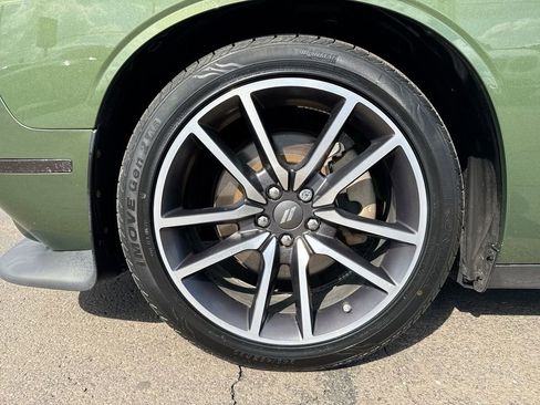 Used 2022 Dodge Challenger R/T w/ Plus Package image 10