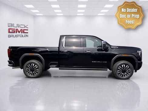 New 2026 GMC Sierra 2500 Denali Ultimate AWD/4WD image 2