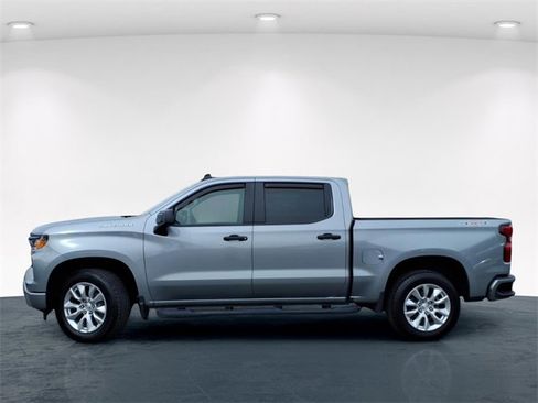Used 2024 Chevrolet Silverado 1500 Custom image 13