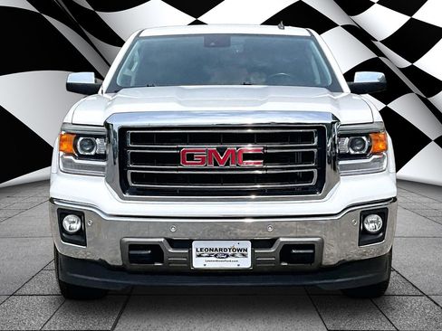 Used 2014 GMC Sierra 1500 SLT w/ SLT Crew Cab Value Package AWD/4WD image 3