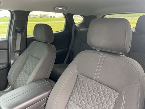 Used 2022 Chevrolet Blazer LT image 9