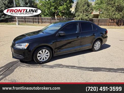 Used 2011 Volkswagen Jetta S FWD image 1