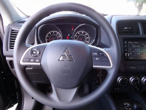 New 2025 Mitsubishi Outlander Sport SE image 25