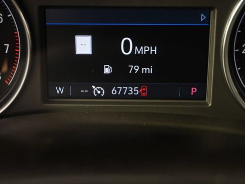 Used 2021 Buick Enclave Essence w/ Sound and Sites Package AWD/4WD image 26