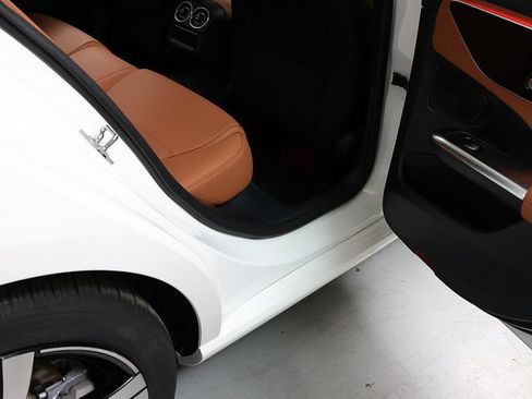 Certified 2026 Mercedes-Benz C 300 4MATIC Sedan image 30