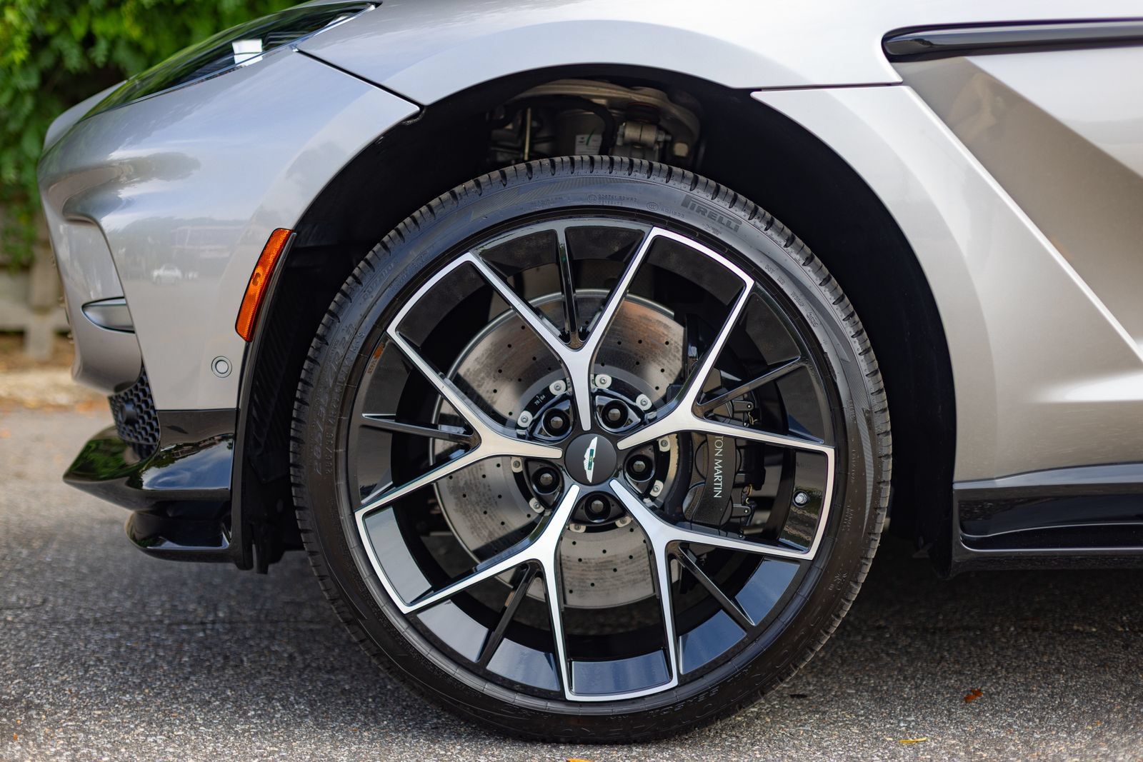 Used 2026 Aston Martin DBX 707 AWD/4WD image 33