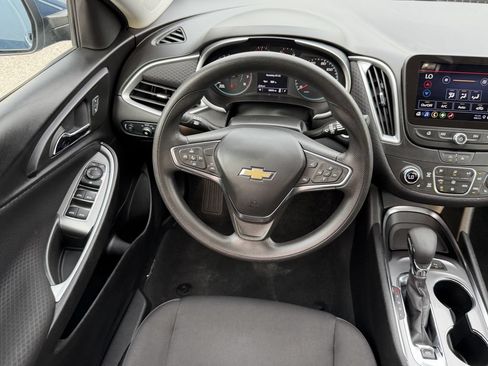 Used 2024 Chevrolet Malibu LT FWD image 14
