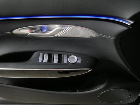 Certified 2026 Genesis GV70 2.5T AWD/4WD image 19