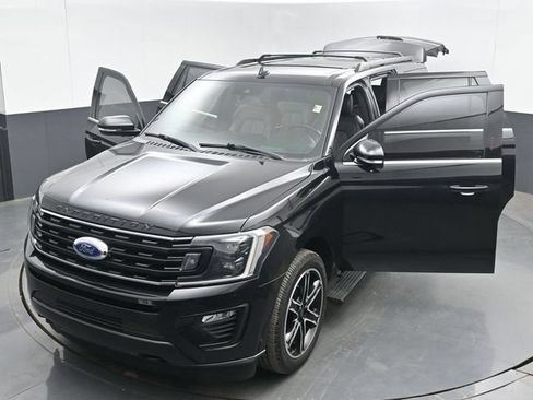 Used 2019 Ford Expedition Max Limited w/ Equipment Group 303A AWD/4WD image 57