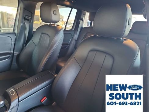 Used 2023 Mercedes-Benz GLB 250 4MATIC image 16