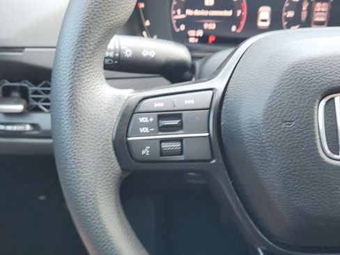 Used 2024 Honda Accord EX image 25