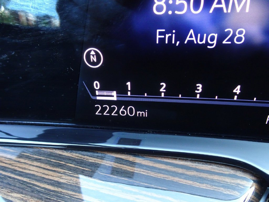Certified 2023 Cadillac Escalade Premium Luxury w/ LPO, Floor Liner Package AWD/4WD image 21