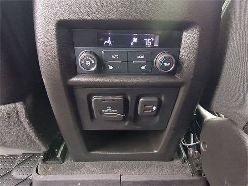 Certified 2018 Chevrolet Traverse Premier w/ Redline Edition image 22