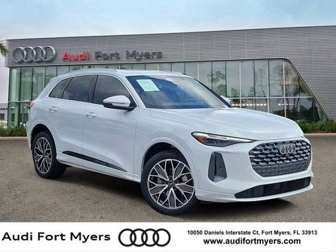 Certified 2025 Audi Q5 Premium w/ Premium Plus AWD/4WD image 1