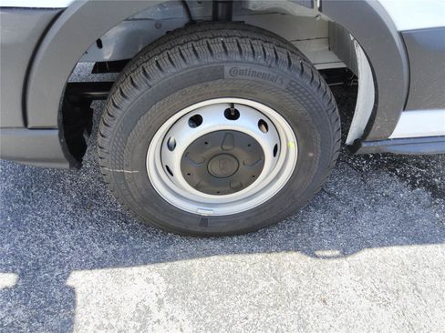 New 2026 Ford Transit 150 Low Roof w/ Load Area Protection Package RWD image 9