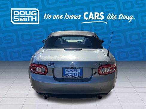 Used 2014 MAZDA MX-5 Miata Sport image 5