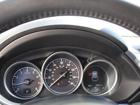 Used 2018 MAZDA CX-5 Touring w/ Preferred Equipment Package image 22