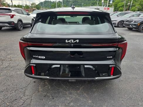 New 2026 Kia K4 GT-Line Turbo FWD image 6