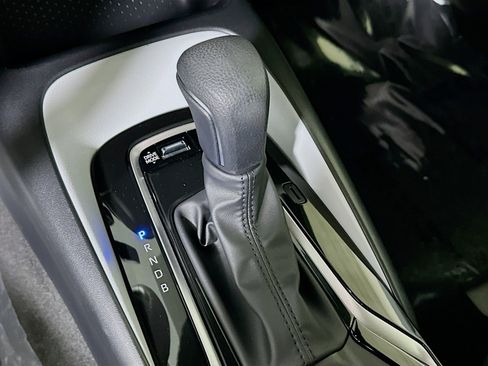 Certified 2023 Toyota Corolla SE image 21