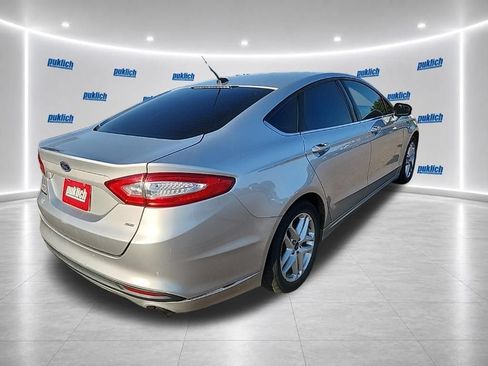 Used 2013 Ford Fusion SE FWD image 7