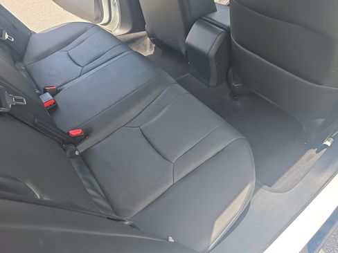 Used 2023 Honda Accord Sport image 11