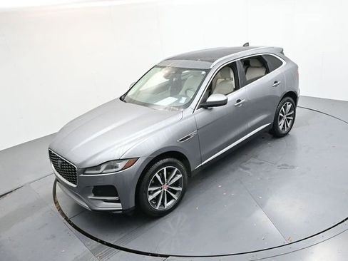 Used 2023 Jaguar F-PACE S image 23