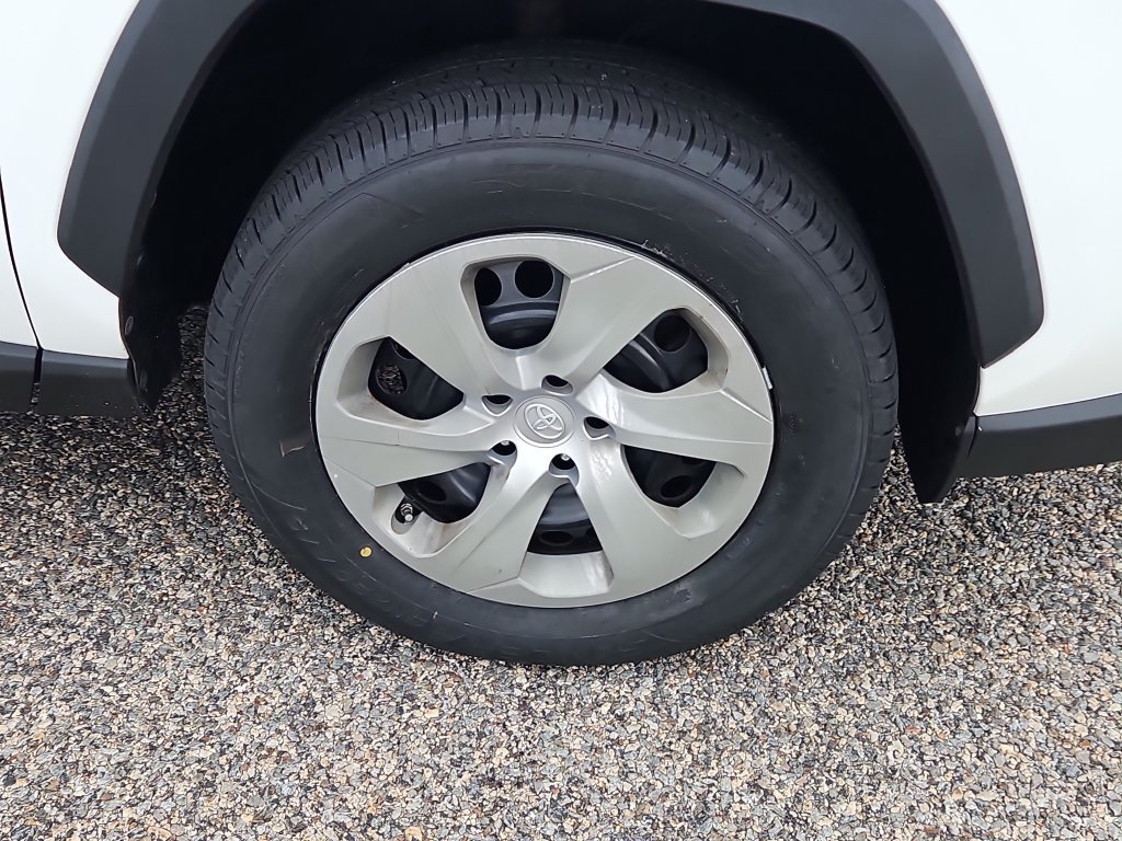 Used 2019 Toyota RAV4 LE w/ All Weather Liner Package AWD/4WD image 10