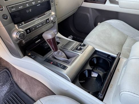 Used 2014 Lexus GX 460 w/ Premium Package AWD/4WD image 19