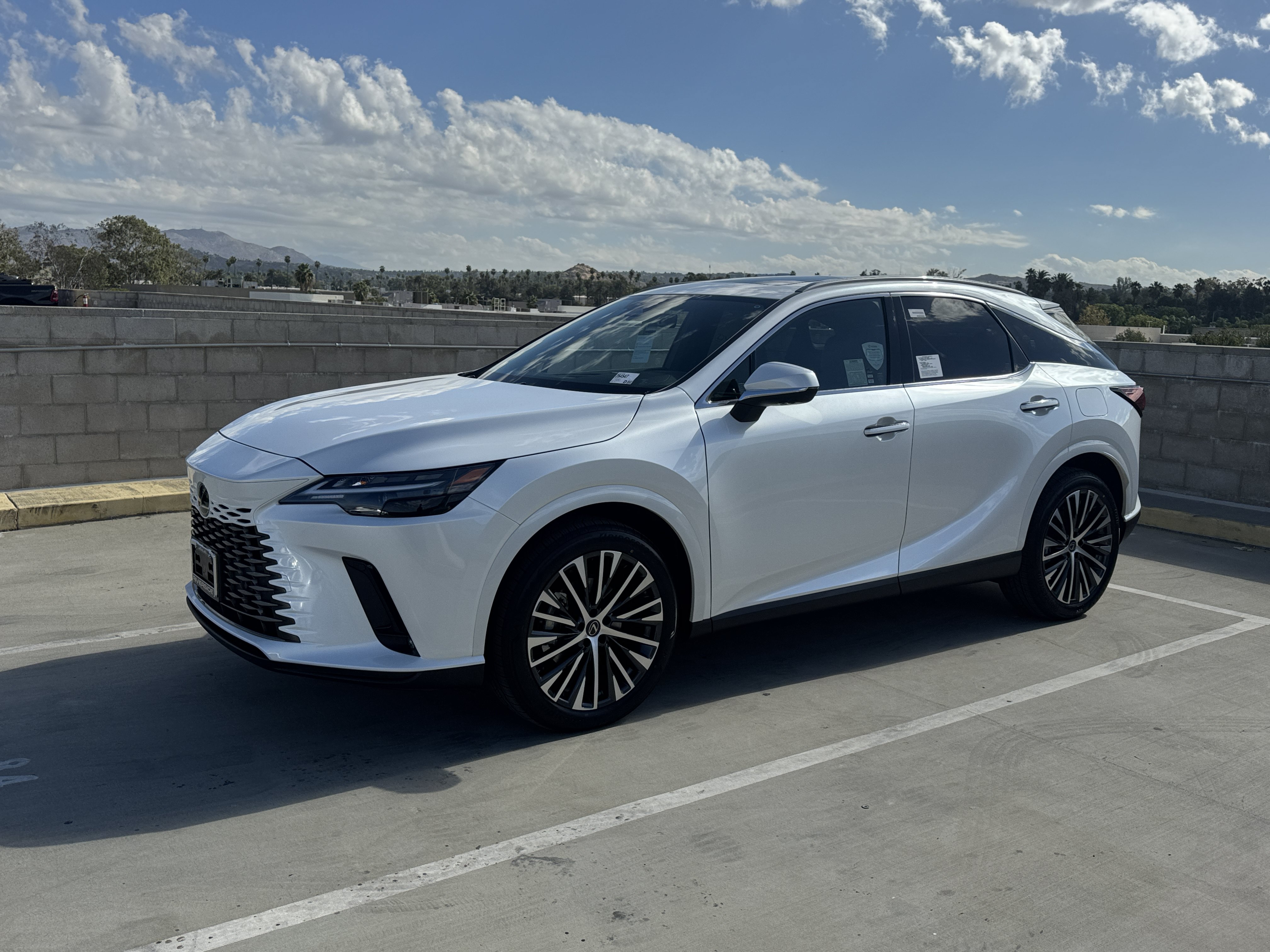 New 2026 Lexus RX 350 FWD image 4