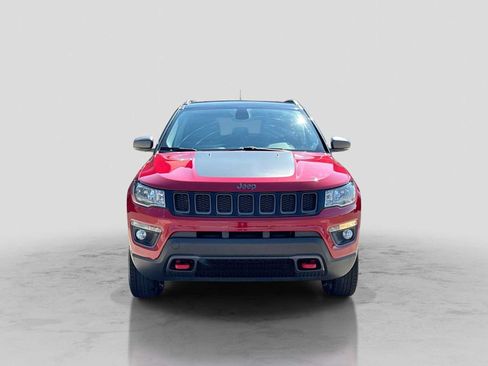 Used 2018 Jeep Compass Trailhawk w/ Cold Weather Group AWD/4WD image 9