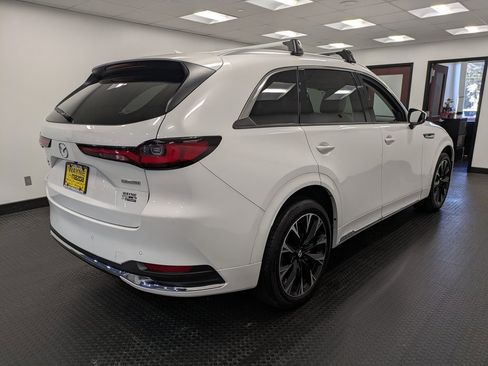 Certified 2024 MAZDA CX-90 3.3 Turbo S w/ Premium Plus image 4