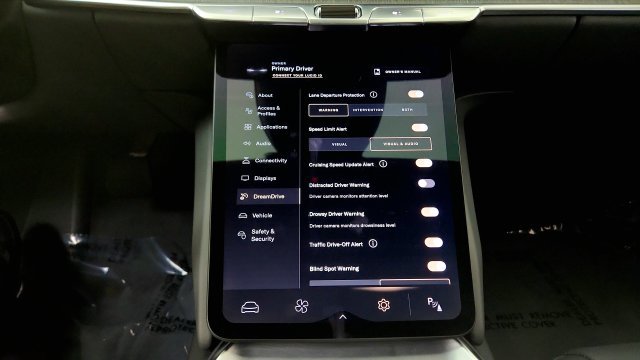 Used 2024 Lucid Air Pure RWD image 65