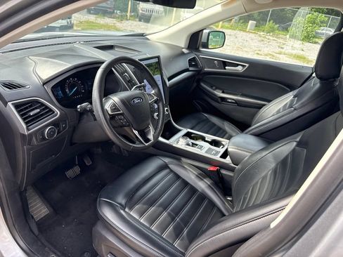 Used 2024 Ford Edge SEL AWD/4WD image 10
