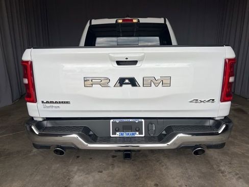 Used 2025 RAM 1500 Laramie AWD/4WD image 5