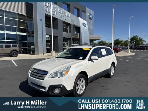 Used 2013 Subaru Outback 2.5i Premium AWD/4WD image 1