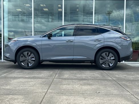 Used 2025 Nissan Murano SL AWD/4WD image 6
