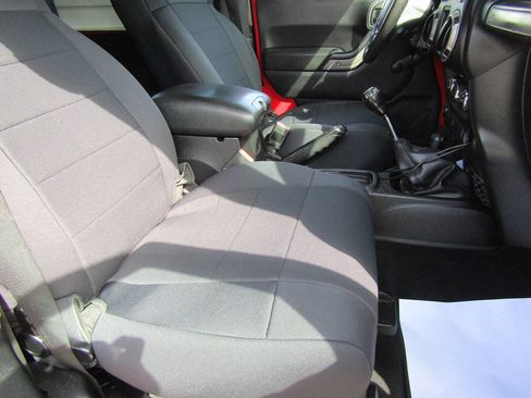 Used 2012 Jeep Wrangler Sport image 8