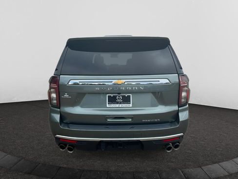 Used 2023 Chevrolet Suburban Premier image 4