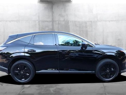Certified 2025 Nissan Murano SV AWD/4WD image 5