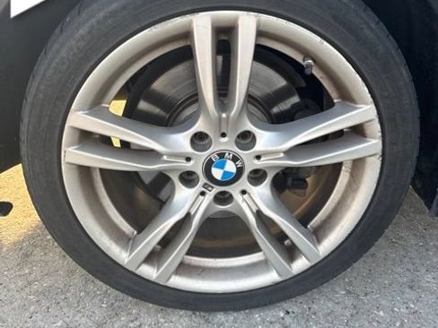 Used 2018 BMW 340i Sedan RWD image 3