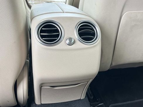 Used 2018 Mercedes-Benz GLC 300 image 10