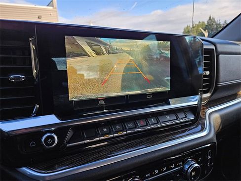 Used 2022 GMC Sierra 1500 Elevation image 27