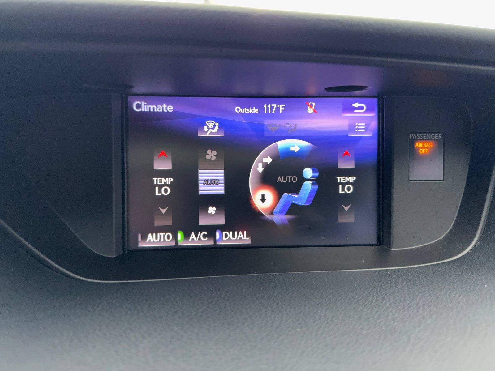 Used 2017 Lexus ES 350 w/ Luxury Package FWD image 25