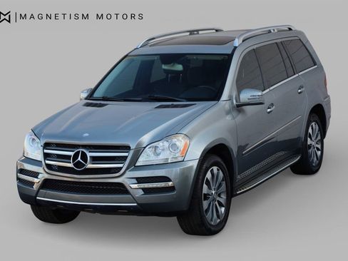 Used 2012 Mercedes-Benz GL 450 4MATIC image 4