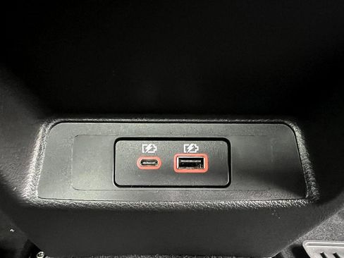 New 2025 Nissan Altima 2.5 SR image 26