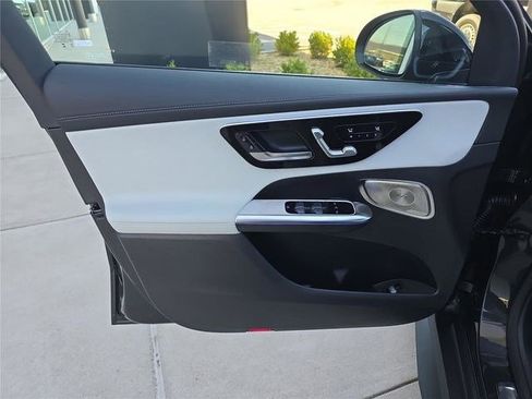 New 2026 Mercedes-Benz GLC 350e GLC 350e image 19