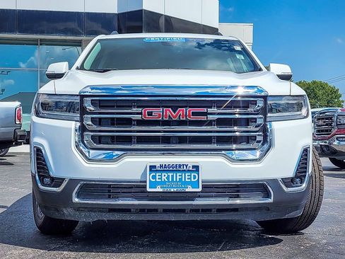 Certified 2023 GMC Acadia SLT image 3