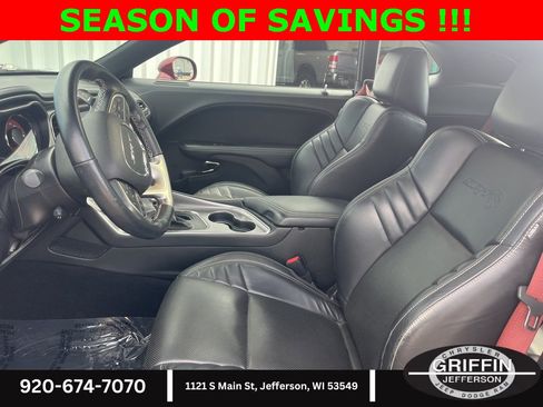 Used 2022 Dodge Challenger SRT Hellcat image 8