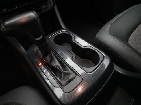 Used 2017 Chevrolet Colorado Z71 AWD/4WD image 15